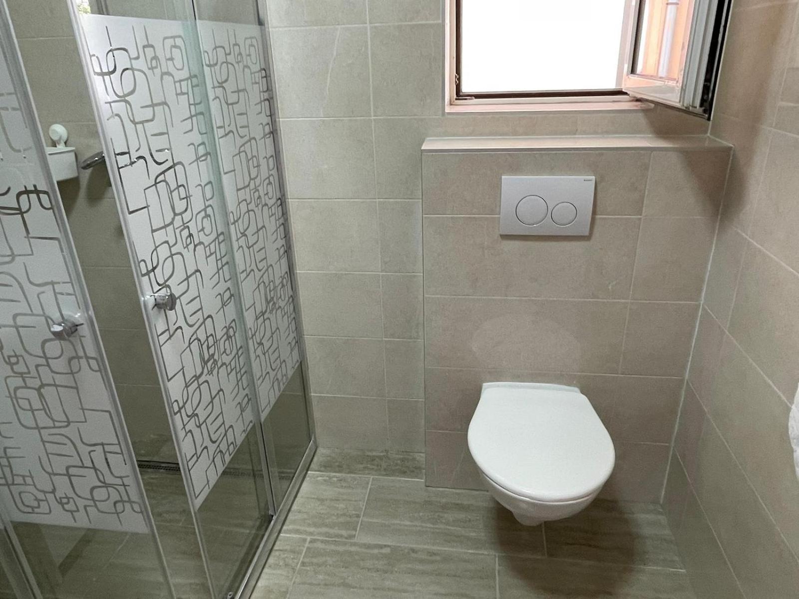 Apartmani Ira ヴィル 部屋 写真